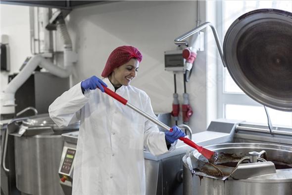 2981 Násada 650 mm hliníková